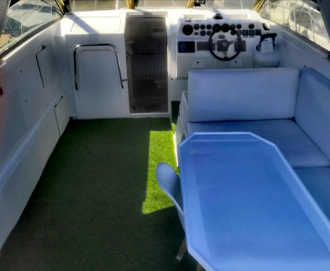 Cozy Private Two Rooms Yacht In Barcelona With Free Parking Sant Adrià de Besòs 0*,