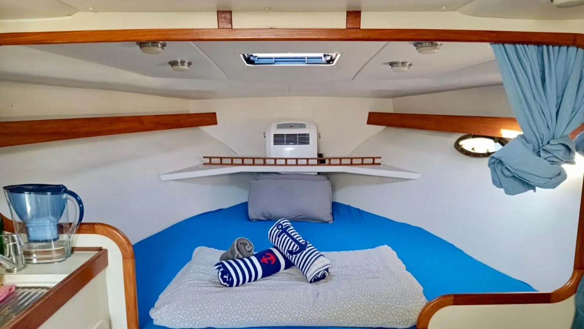 Cozy Private Two Rooms Yacht In Barcelona With Free Parking Sant Adrià de Besòs Espagne